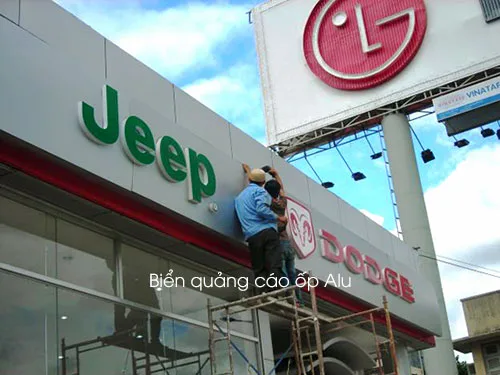 Lợi ích không ngờ của biển quảng cáo ngoài trời
