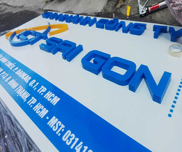 Tư vấn thiết kế bảng hiệu quảng cáo theo phong thủy
